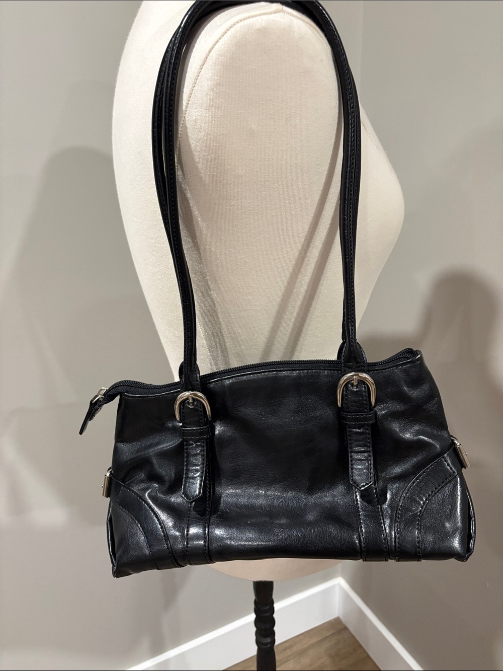 Y2K Black Faux Leather Shoulder Bag